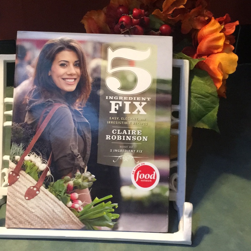 5 Ingredient Fix Cookbook by Claire Robinson